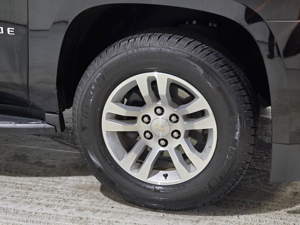 Used 2019 Chevrolet Tahoe LS image 14