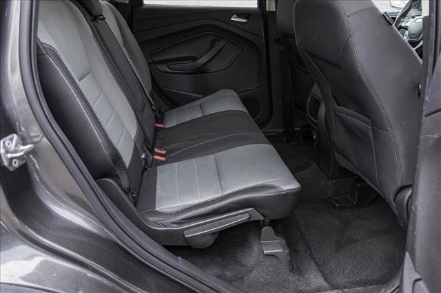 Used 2016 Ford Escape SE image 26