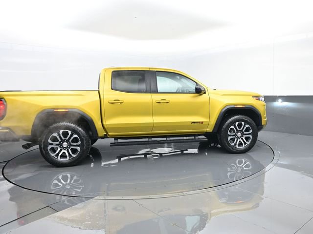 Used 2023 GMC Canyon AT4 w/ AT4 Premium Package AWD/4WD image 4