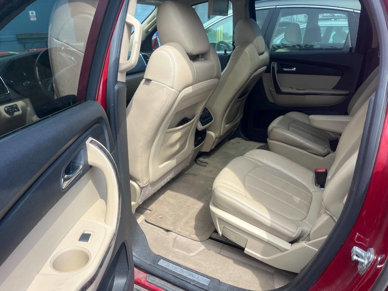 Used 2012 GMC Acadia Denali image 8