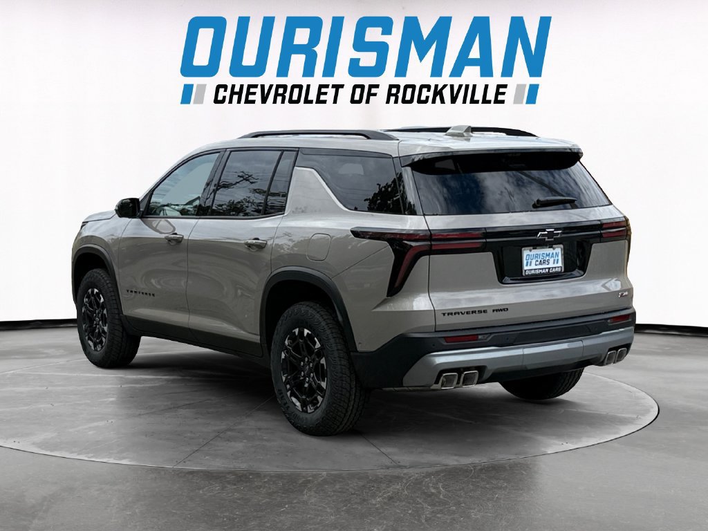 New 2027 Chevrolet Traverse Z71 w/ Enhanced Driving Package AWD/4WD image 4