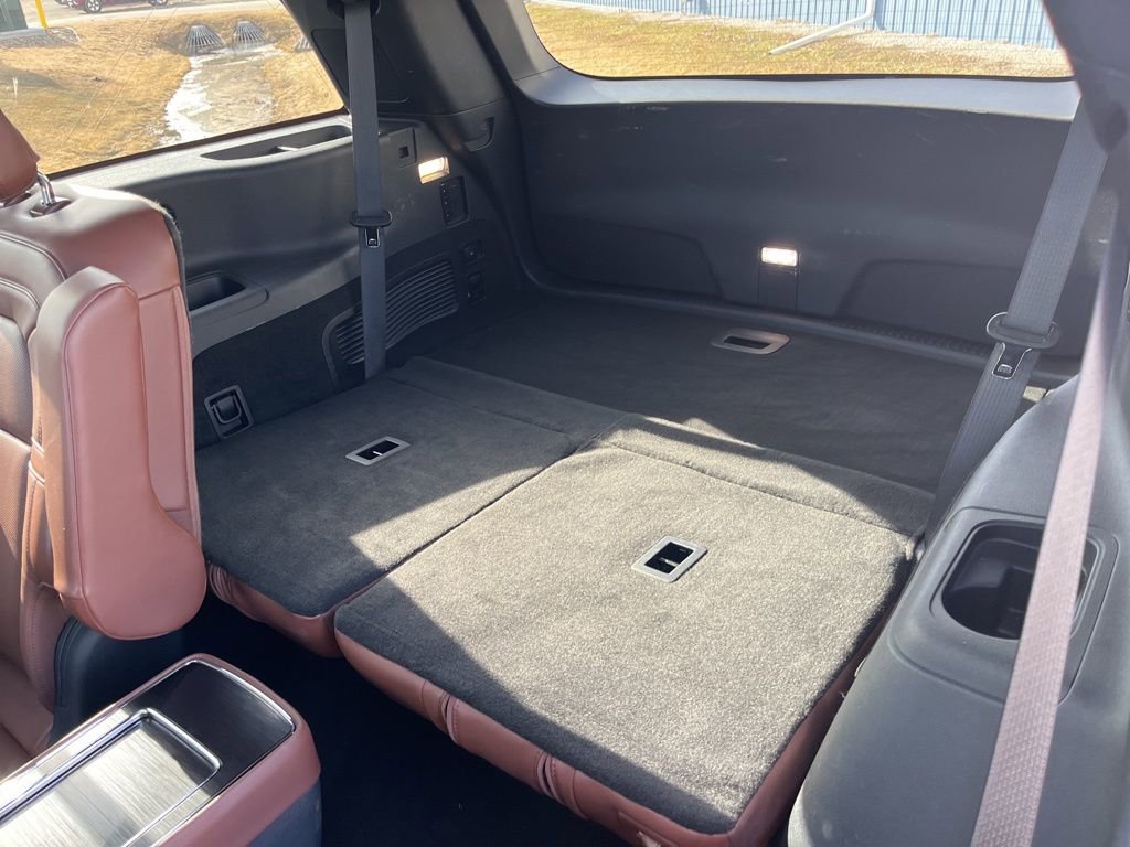 Used 2025 Lincoln Aviator Reserve w/ Equipment Group 201A image 15