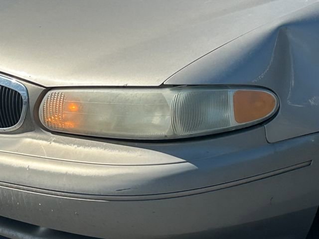 Used 2003 Buick Century Custom w/ Preferred Equipment Group 1SL FWD image 10