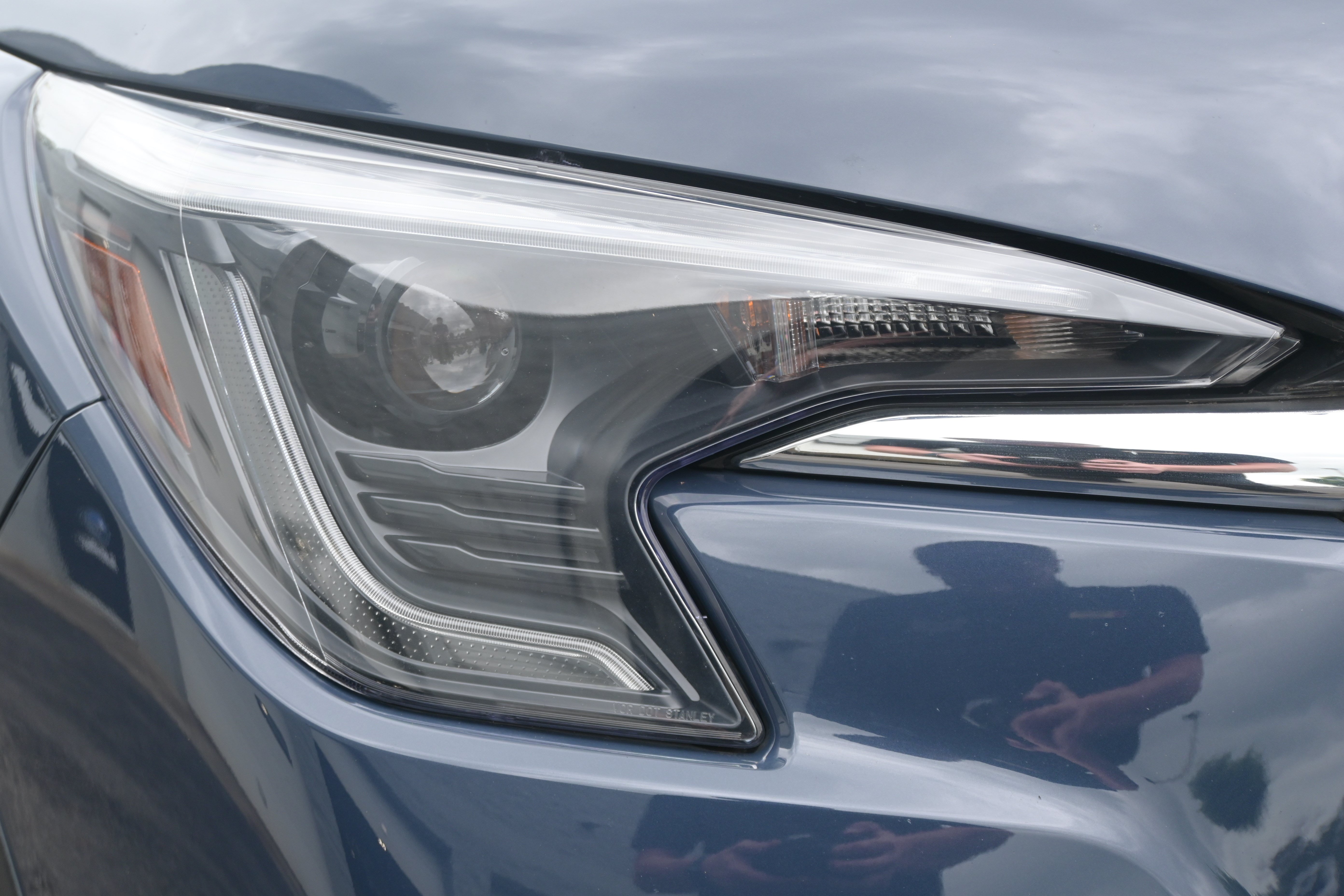 Certified 2023 Subaru Ascent Limited AWD/4WD image 11