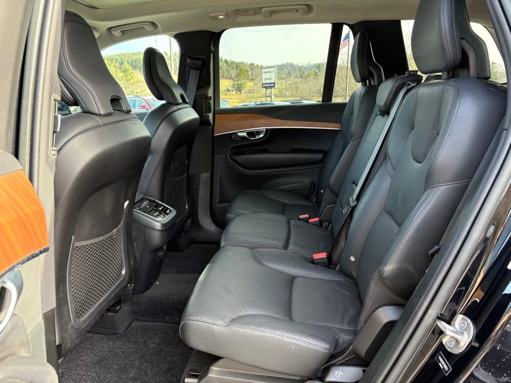 Used 2023 Volvo XC90 B6 Plus w/ Protection Package Premier image 11