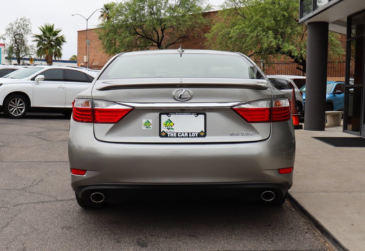 Used 2015 Lexus ES 350 FWD image 11