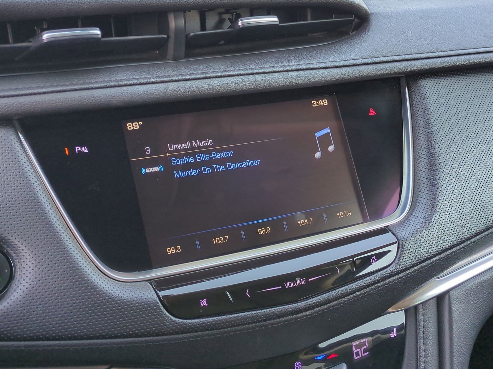 Used 2017 Cadillac XT5 Luxury w/ Driver Awareness Package FWD image 22