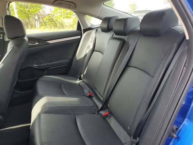 Used 2016 Honda Civic Touring image 8