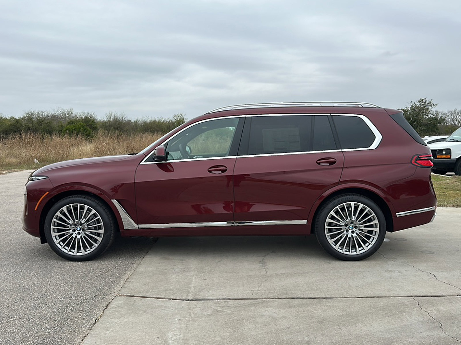 New 2026 BMW X7 xDrive40i image 5