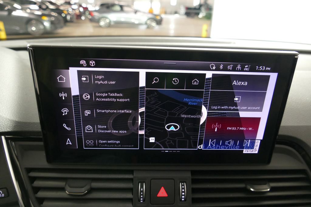 Certified 2025 Audi Q5 2.0T Premium Plus image 16