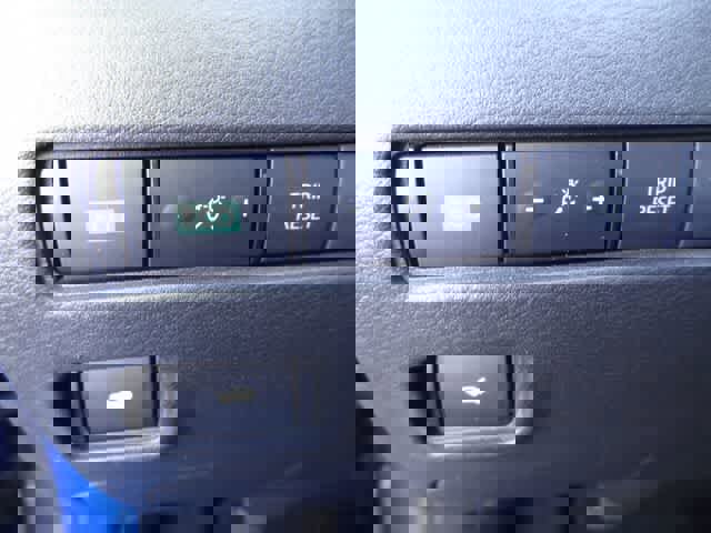 Used 2024 Nissan Sentra SV image 14