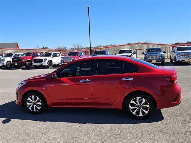 Used 2023 Kia Rio S w/ Technology Package image 2