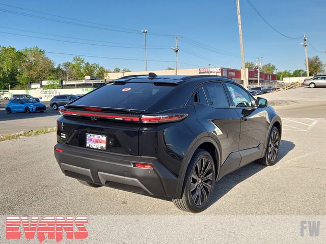 New 2026 Toyota C-HR w/ Cold Weather Package AWD/4WD image 31