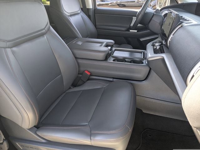 Certified 2025 Ford Expedition Max Active AWD/4WD image 11