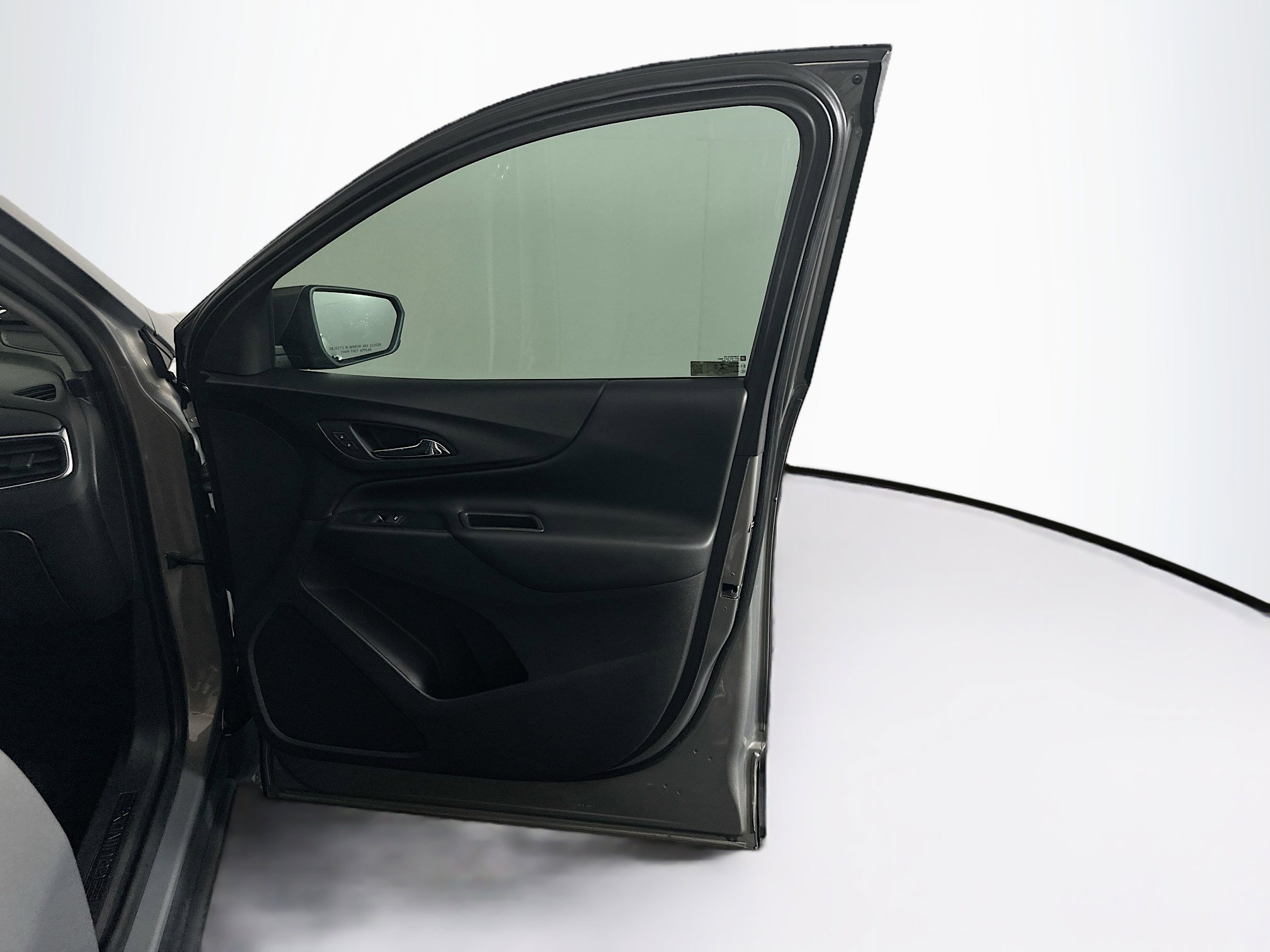 Used 2018 Chevrolet Equinox LT FWD image 30