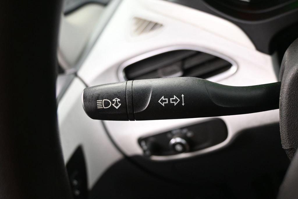 Used 2018 Chevrolet Bolt LT FWD image 18
