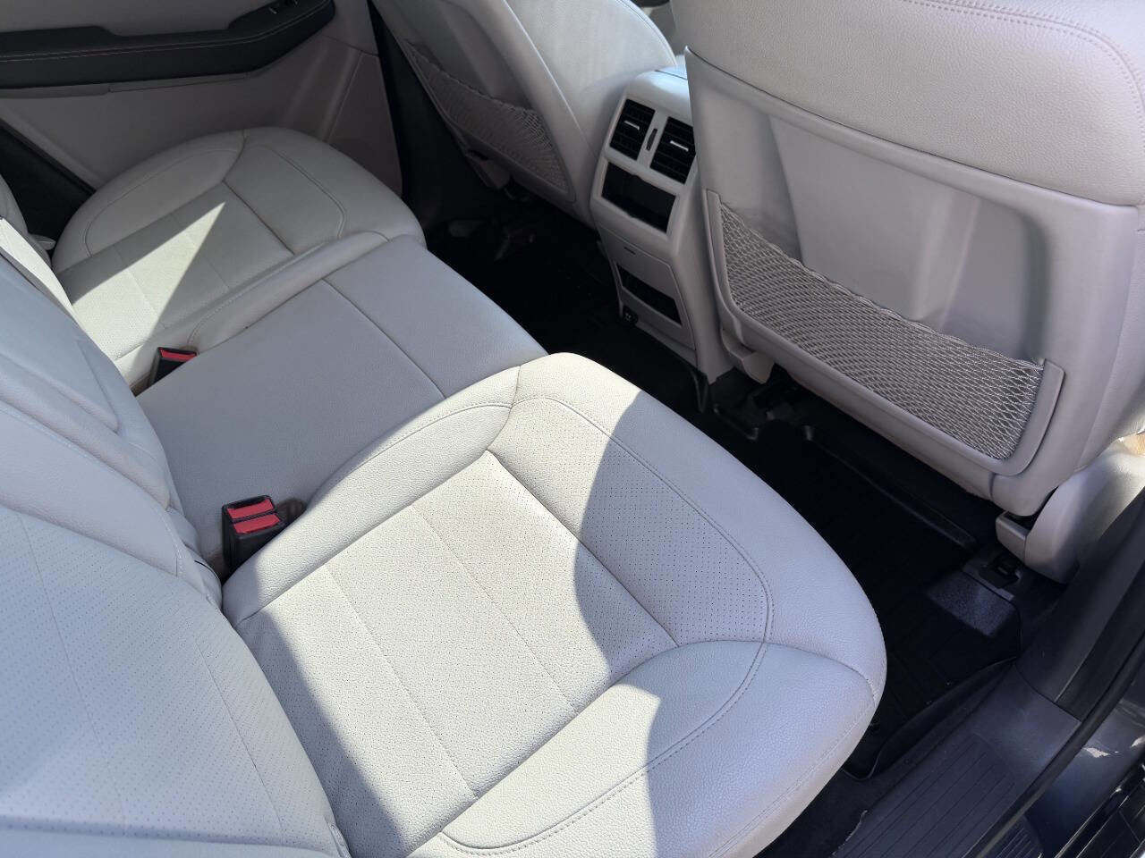Used 2015 Mercedes-Benz ML 350 4MATIC image 25