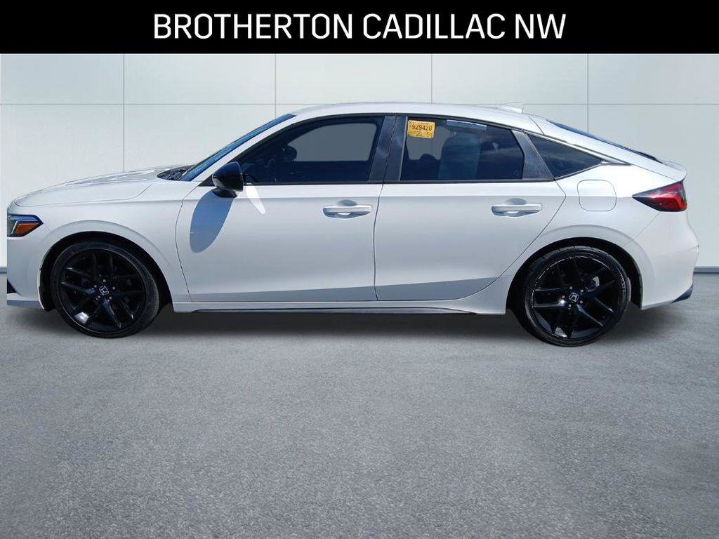 Used 2022 Honda Civic Sport image 2