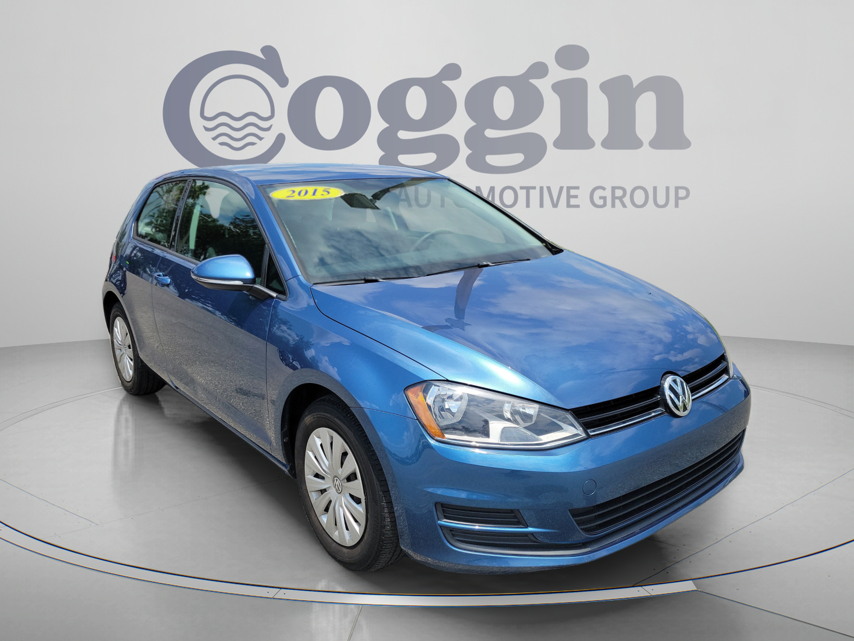Used 2015 Volkswagen Golf S FWD image 5