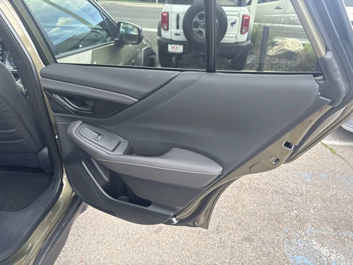 Used 2025 Subaru Outback Wilderness AWD/4WD image 21
