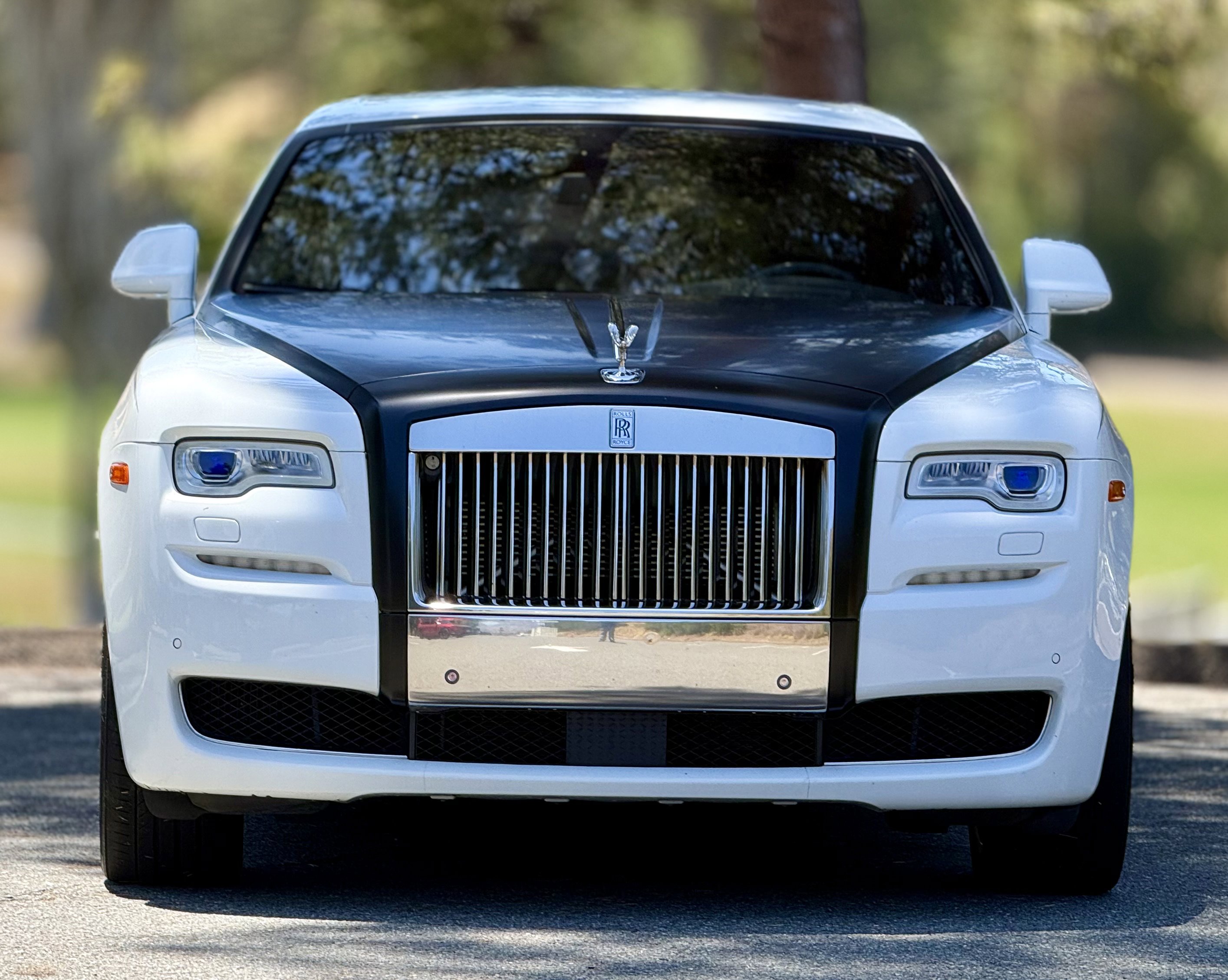 Used 2016 Rolls-Royce Ghost RWD image 4