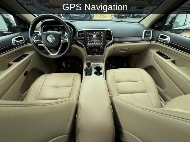 Used 2017 Jeep Grand Cherokee Limited image 2