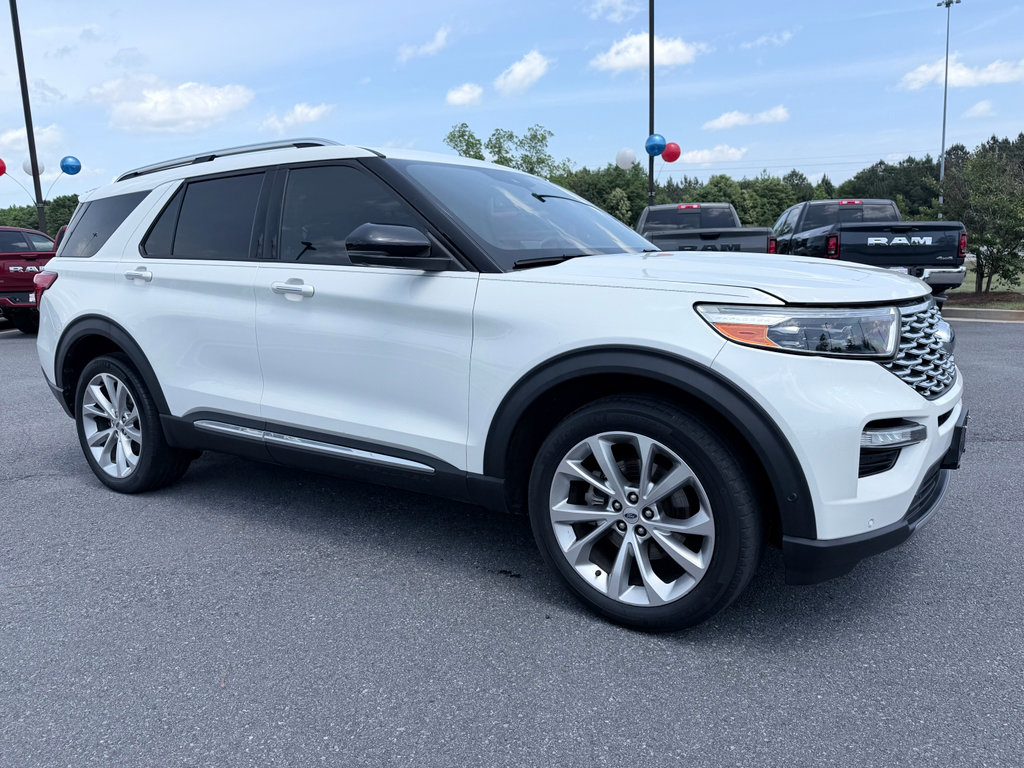 Used 2021 Ford Explorer Platinum w/ Equipment Group 601A AWD/4WD image 2