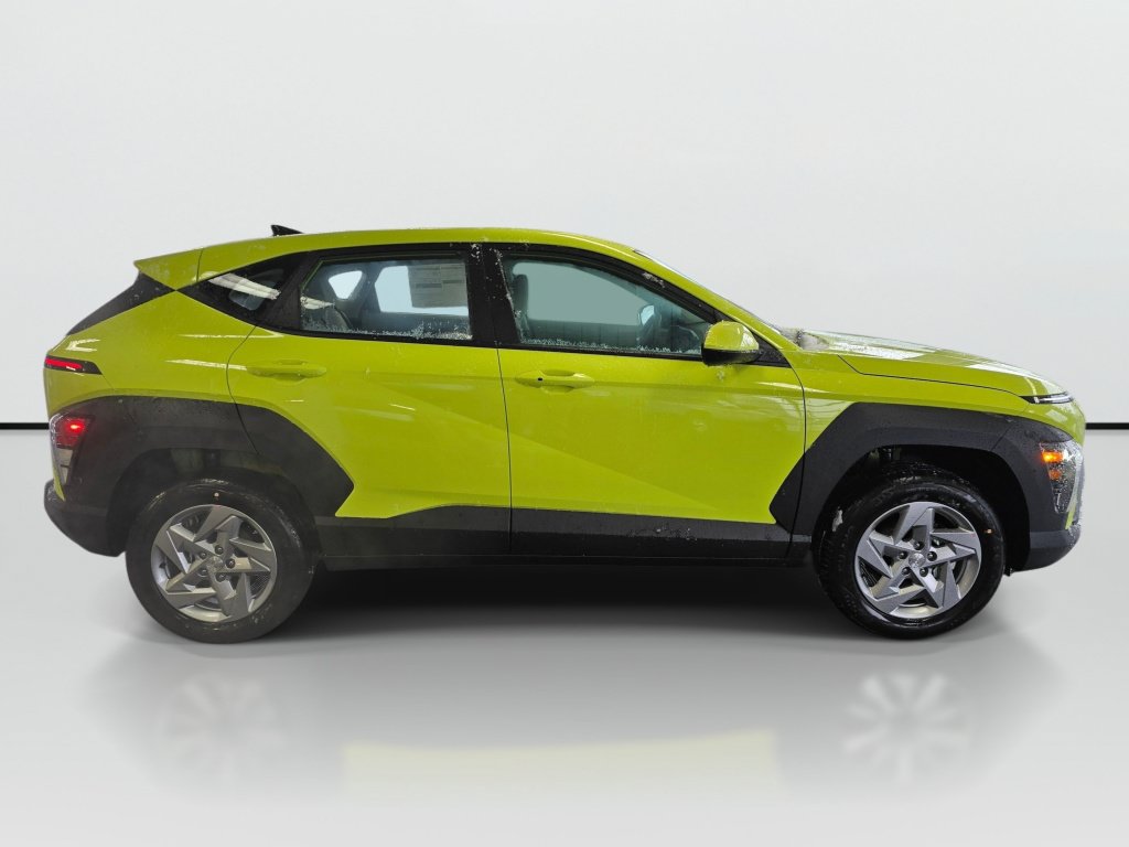 New 2026 Hyundai Kona SE AWD/4WD image 2
