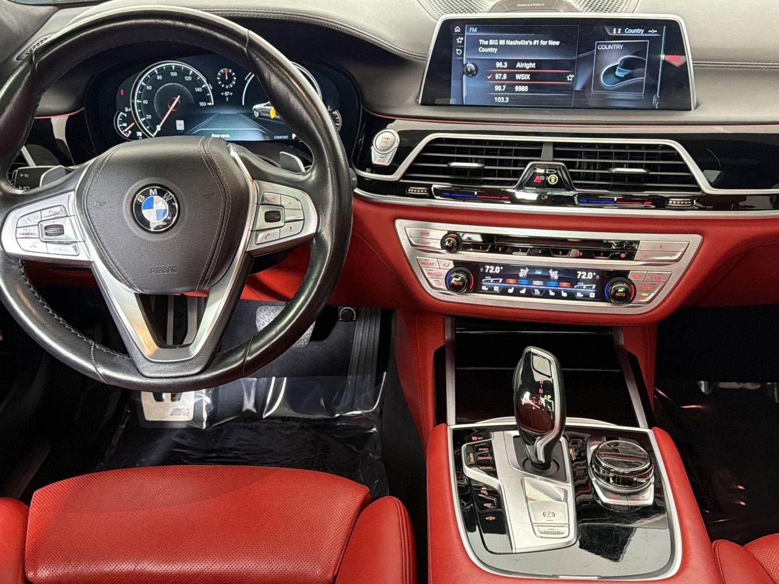 Used 2017 BMW 750i RWD image 29