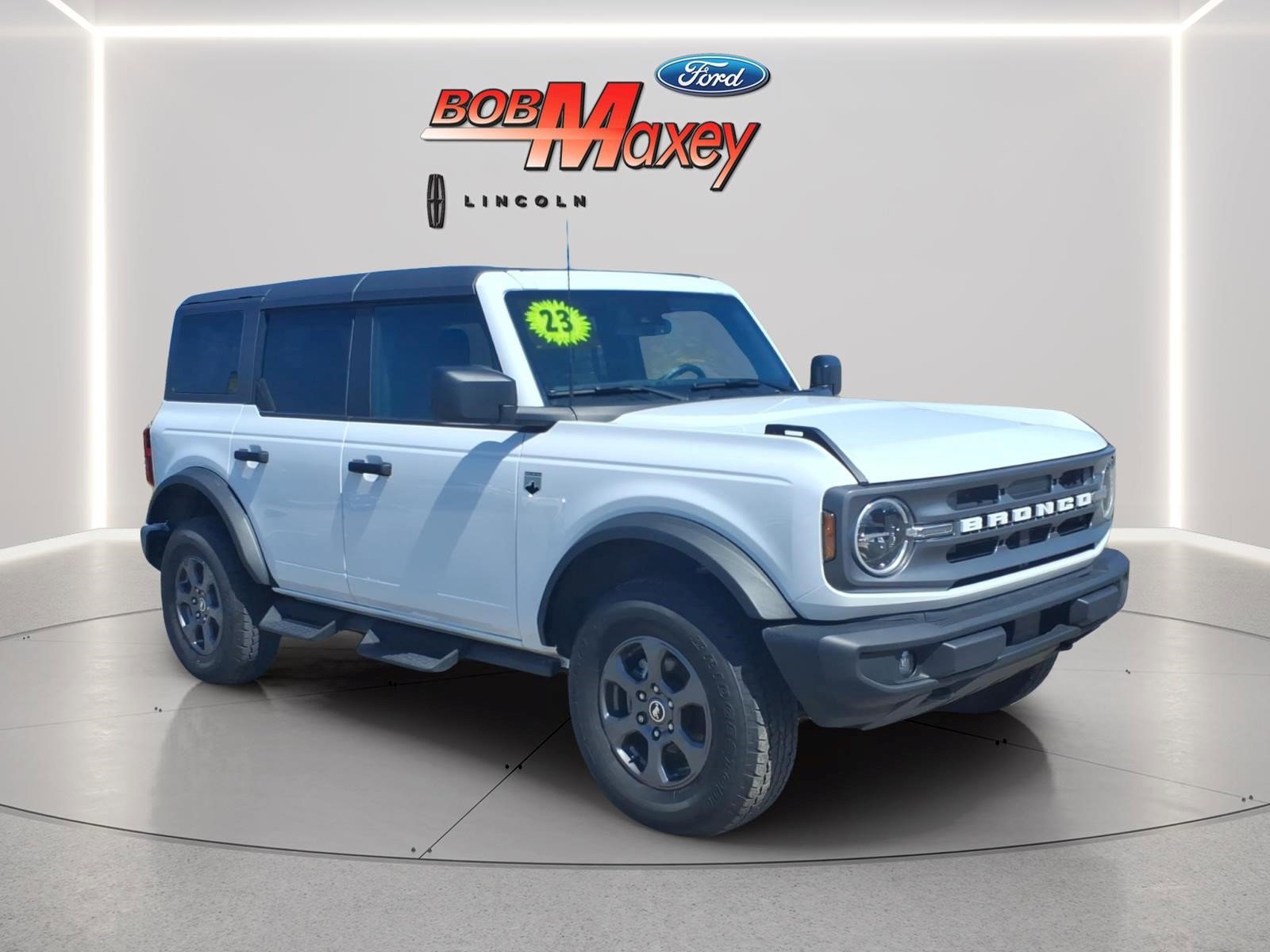 Used 2023 Ford Bronco Big Bend AWD/4WD image 3