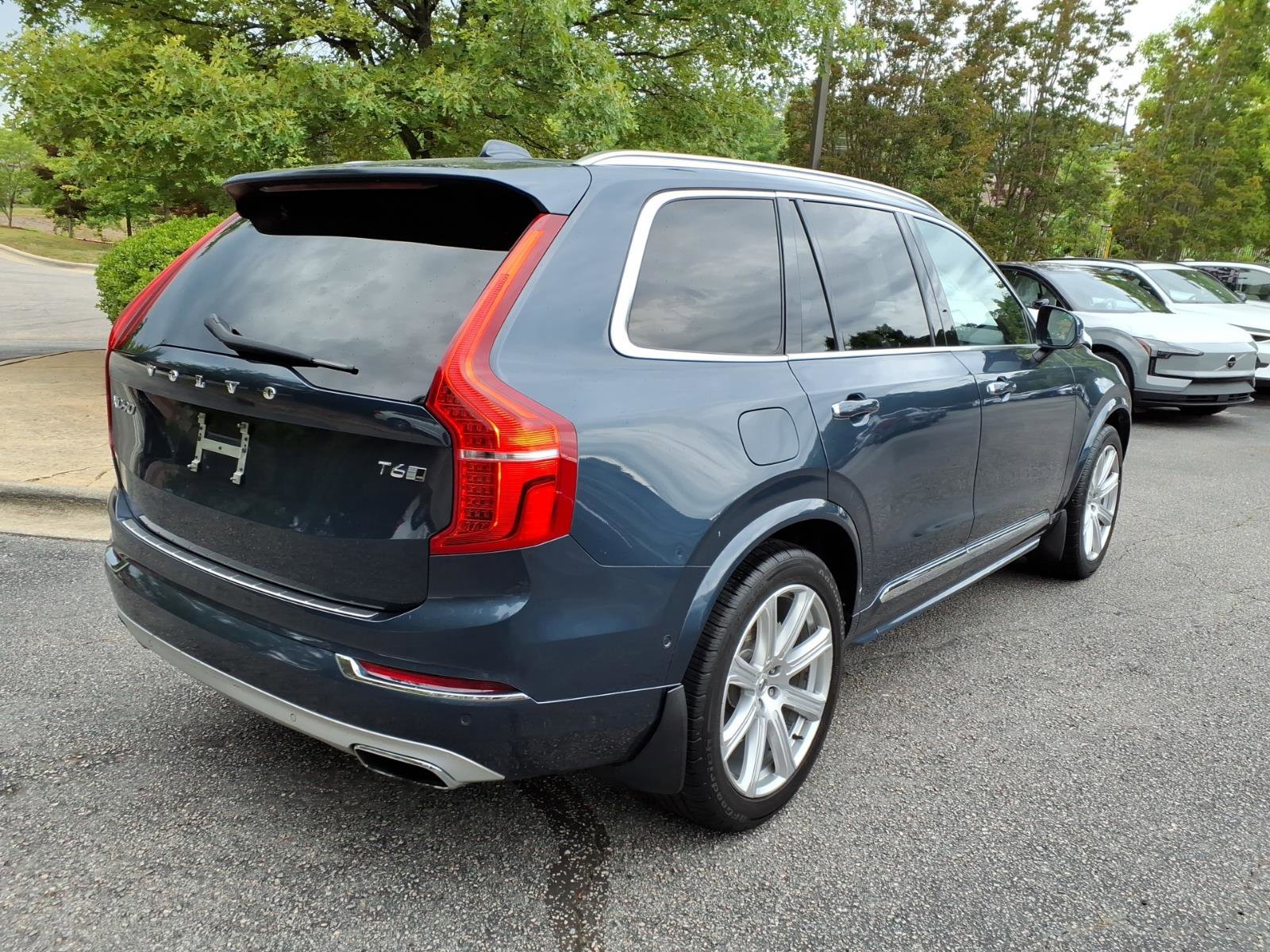 Used 2018 Volvo XC90 T6 Inscription w/ Convenience Package AWD/4WD image 3