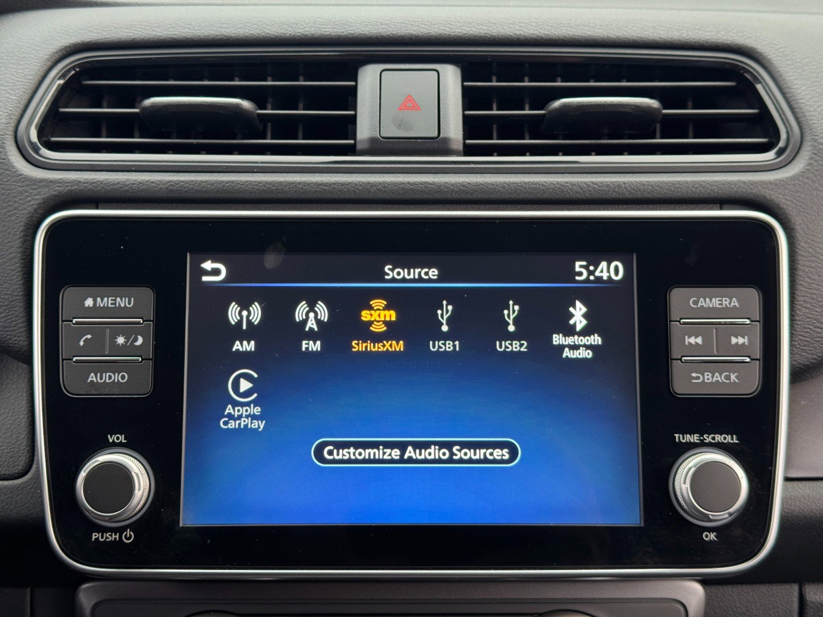 Used 2023 Nissan Leaf S image 22