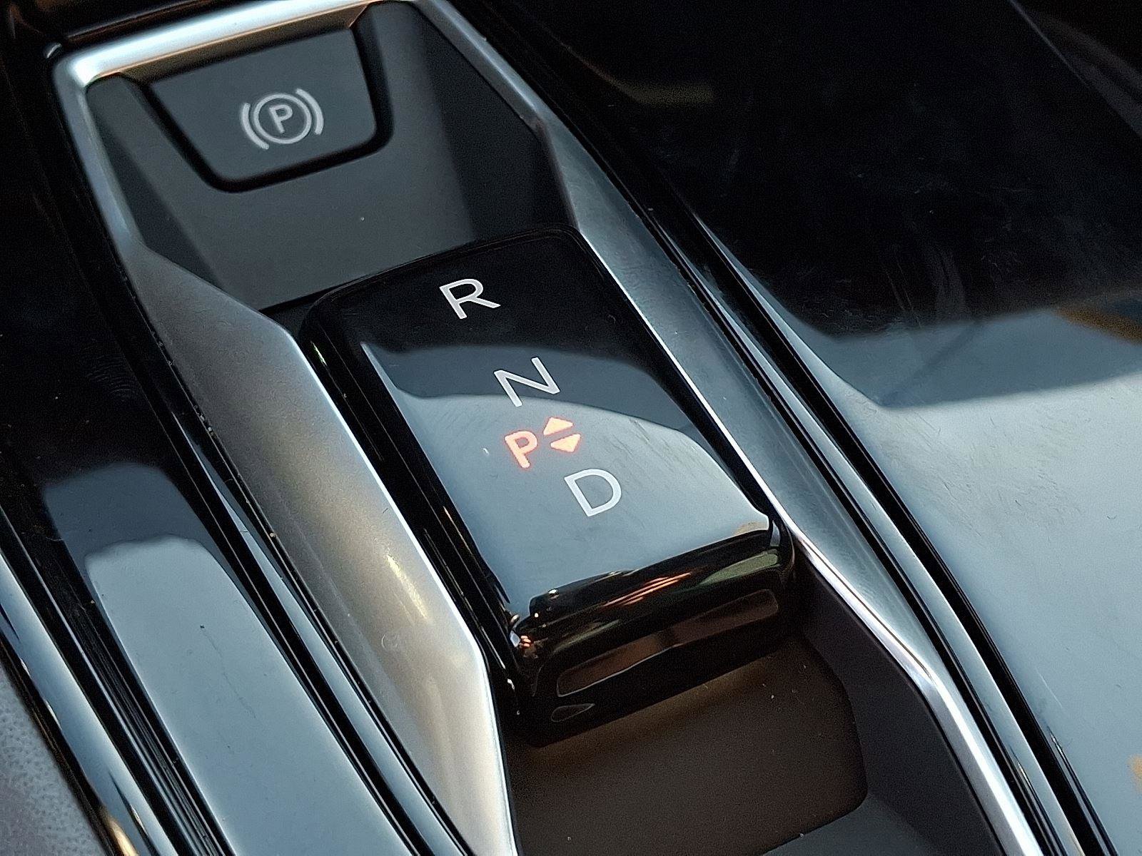 Used 2024 Audi e-tron GT Premium Plus w/ Executive Package image 15