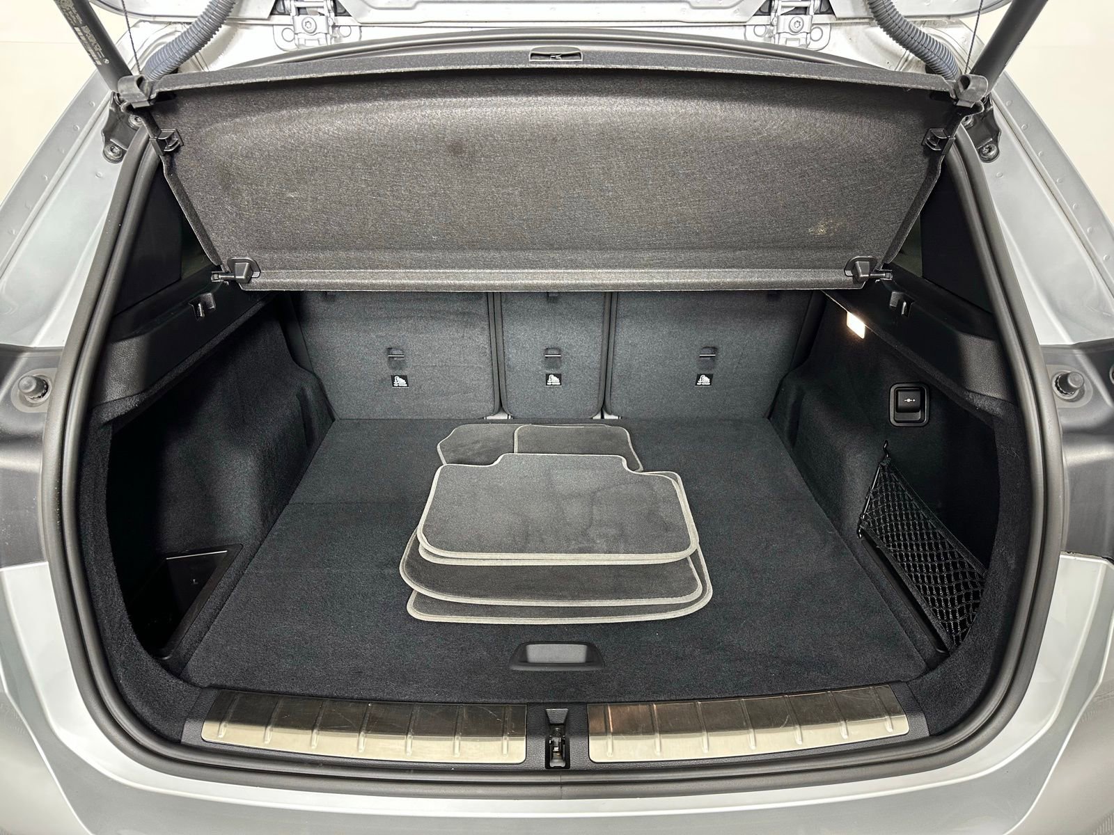 Used 2020 BMW X1 xDrive28i w/ Convenience Package AWD/4WD image 28