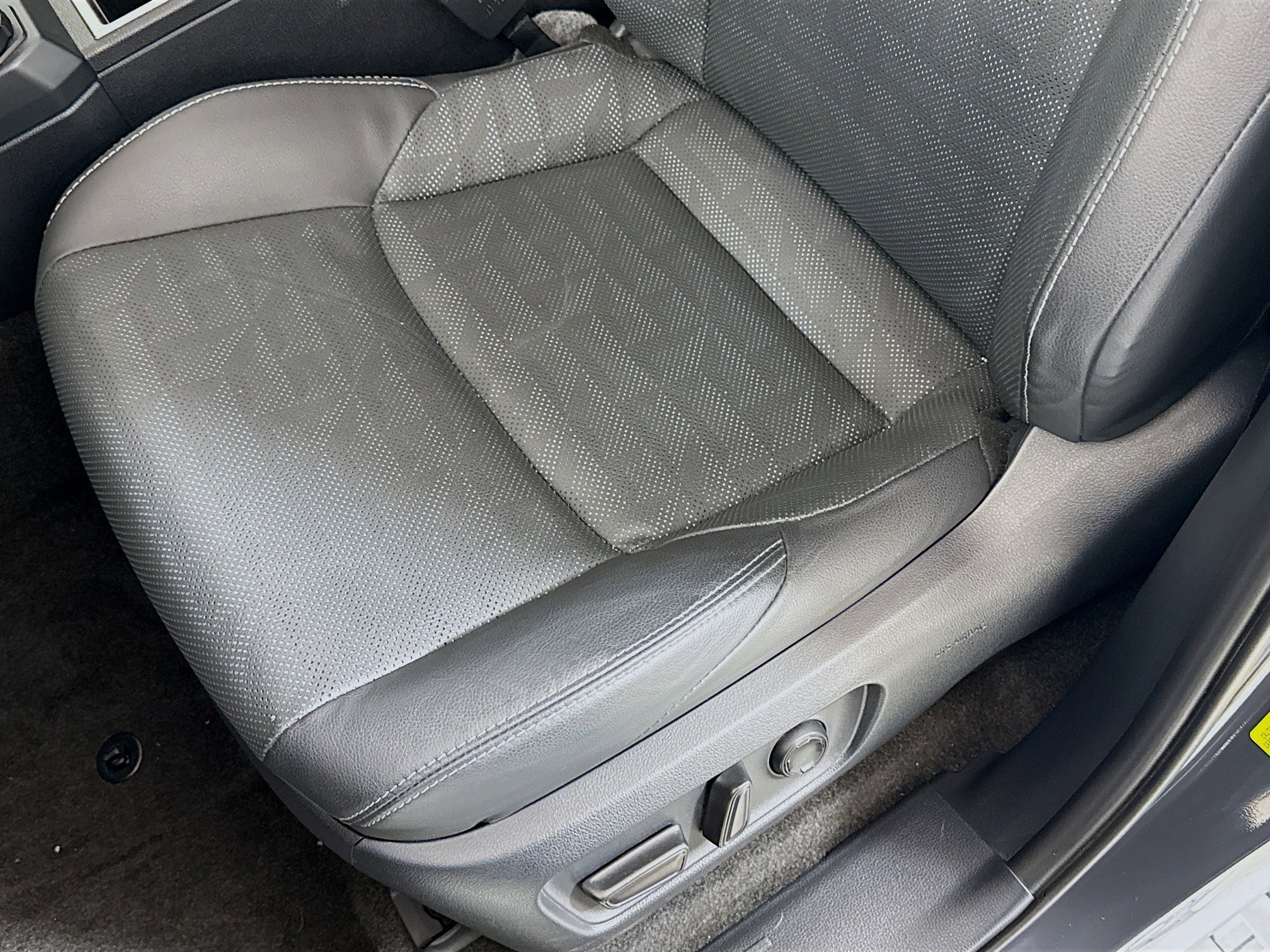 Used 2025 Toyota 4Runner TRD Off-Road Premium w/ Tow Technology Package image 21