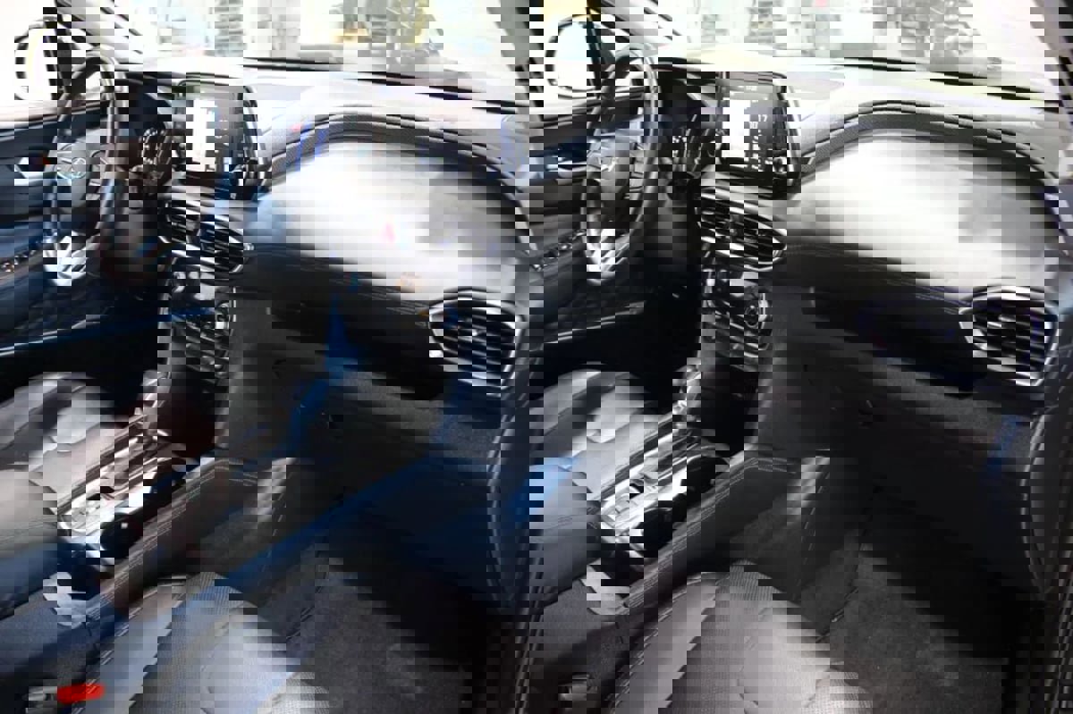 Used 2020 Hyundai Santa Fe Limited image 23