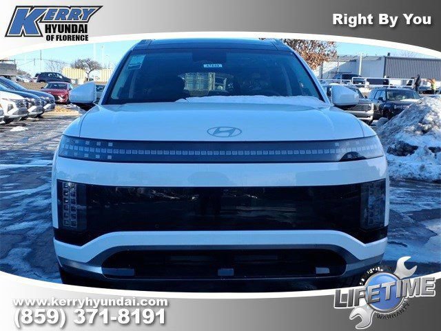 New 2026 Hyundai Ioniq 9 Calligraphy image 2