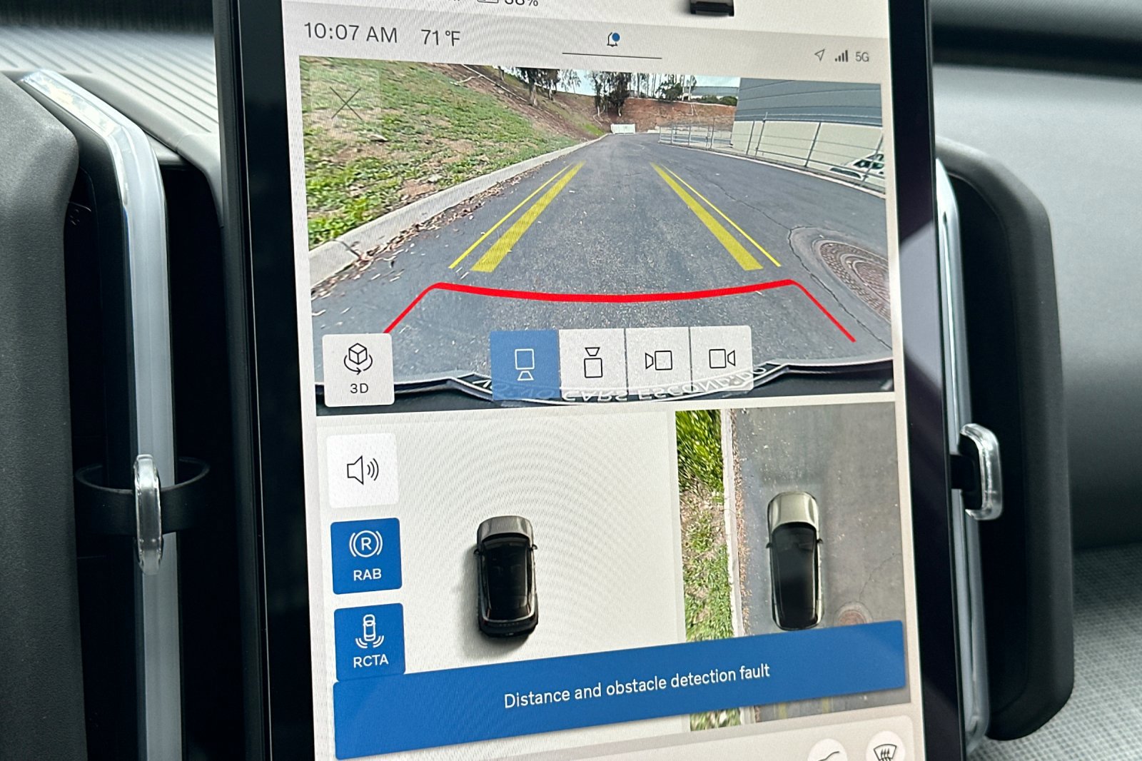 New 2026 Volvo EX30 Ultra image 17