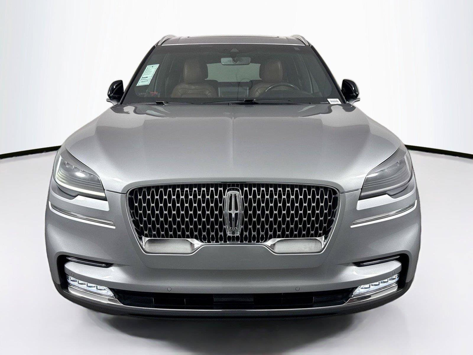Used 2021 Lincoln Aviator Reserve w/ Equipment Group 201A RWD image 8