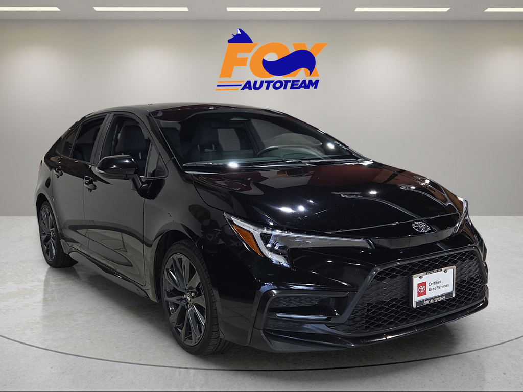 Certified 2025 Toyota Corolla SE FWD image 5