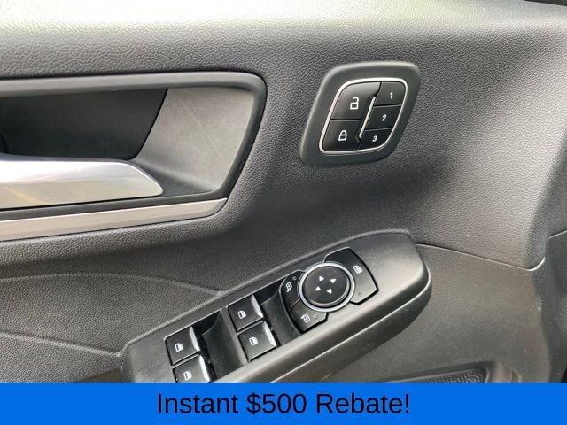 Used 2023 Ford Escape Platinum image 17