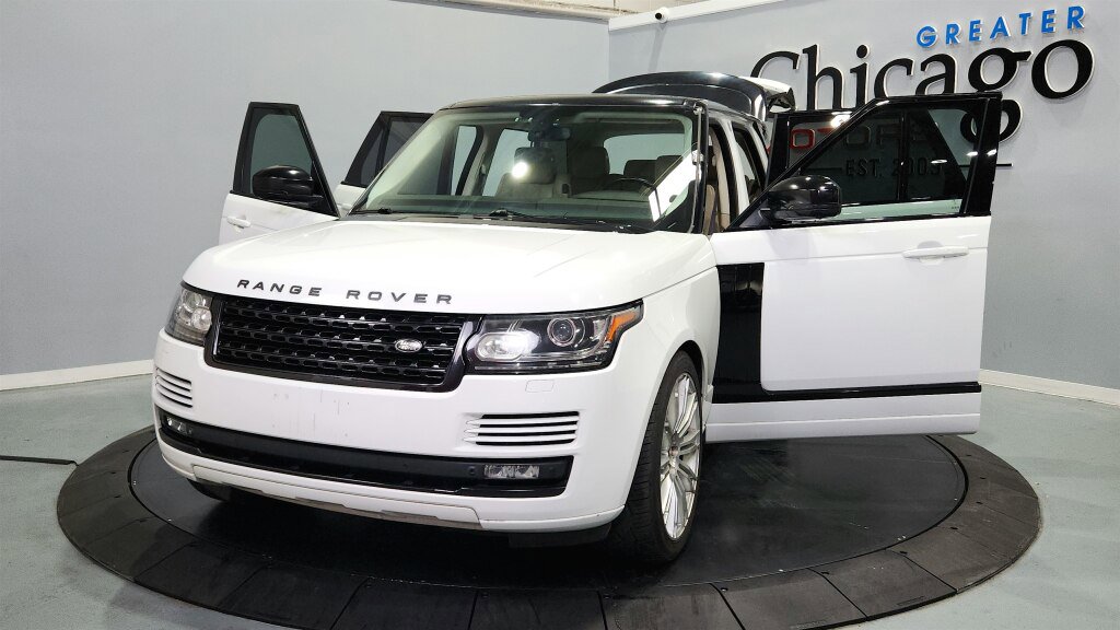 Used 2014 Land Rover Range Rover Supercharged AWD/4WD image 17