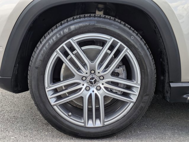 Used 2021 Mercedes-Benz GLS 450 4MATIC image 24