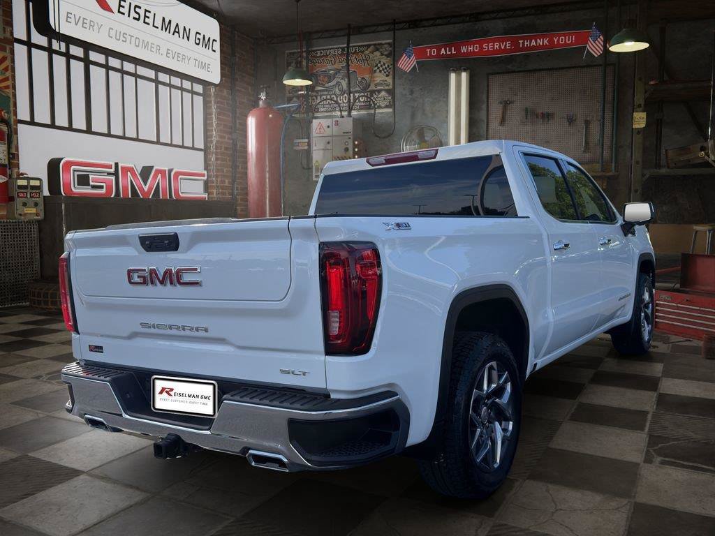 Certified 2026 GMC Sierra 1500 SLT w/ SLT Convenience Package AWD/4WD image 3