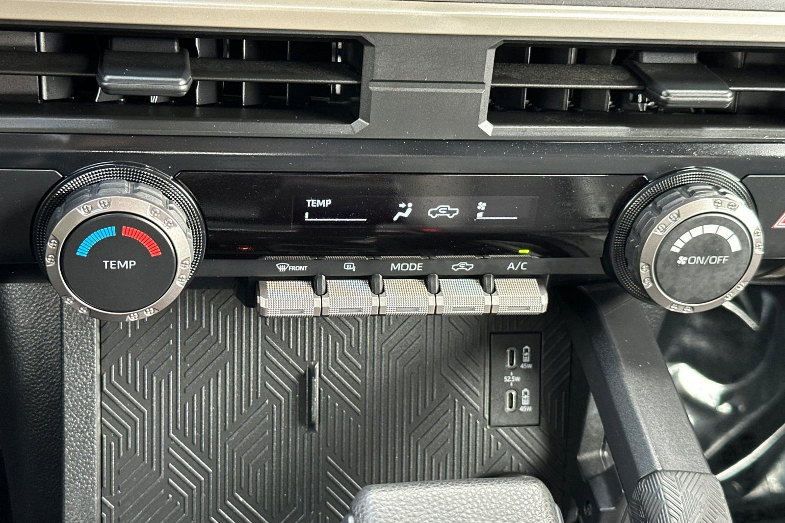 Used 2025 Toyota Tacoma SR5 image 21