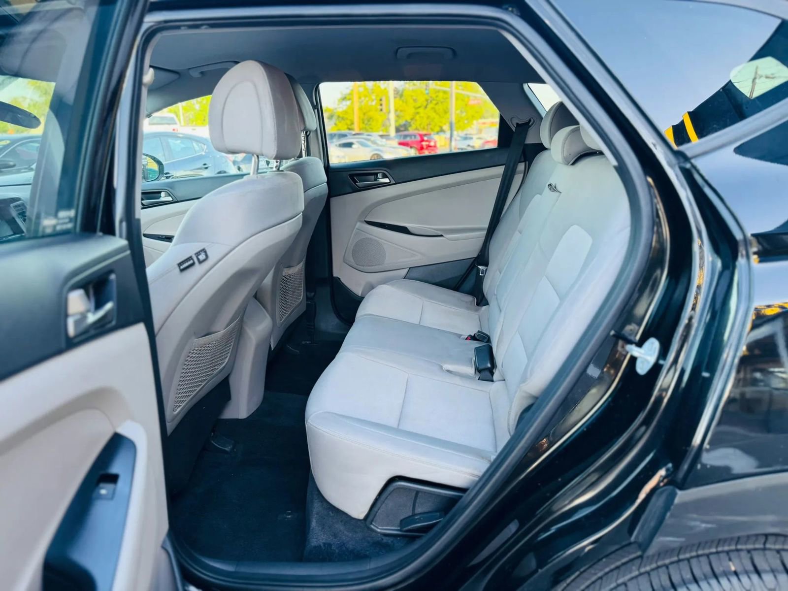 Used 2018 Hyundai Tucson SEL FWD image 12