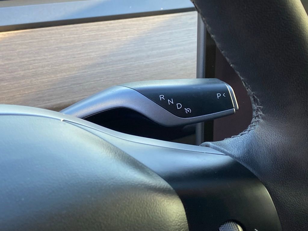 Used 2023 Tesla Model Y Long Range image 16