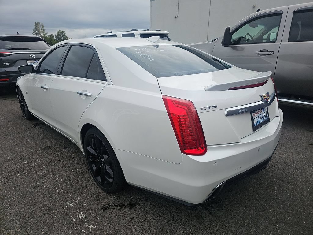 Used 2018 Cadillac CTS Luxury RWD image 12