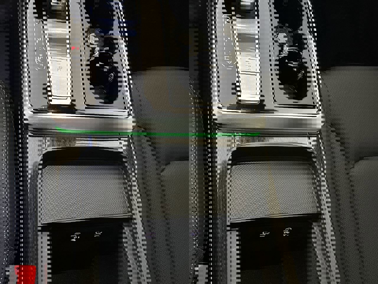 Used 2025 Audi Q8 Premium Plus w/ Premium Plus Package image 9