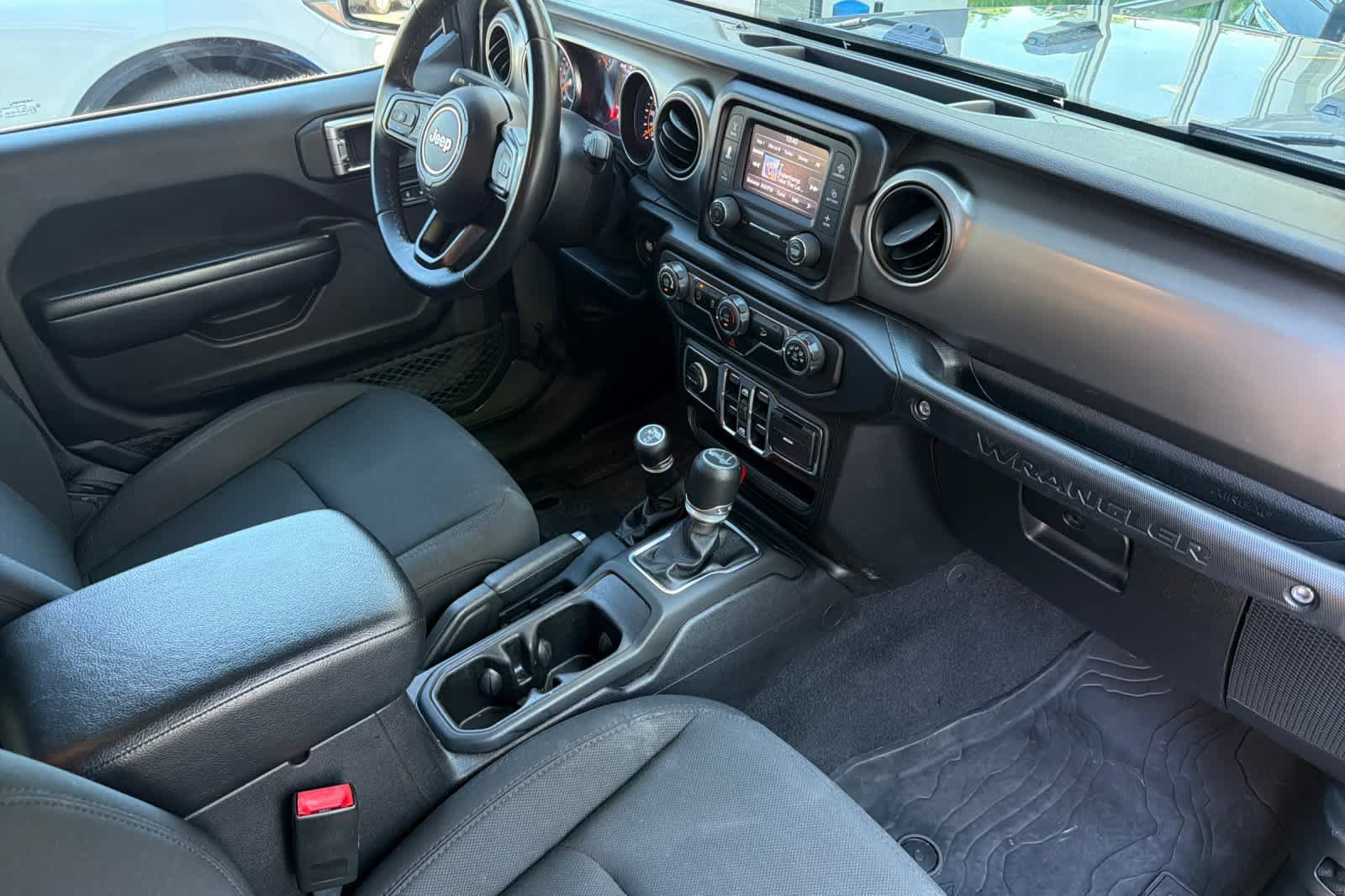 Used 2020 Jeep Wrangler Unlimited Sport S AWD/4WD image 18